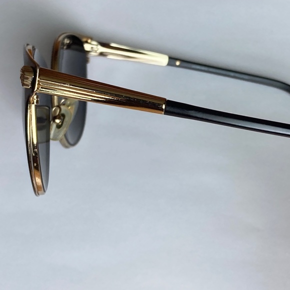 Versace Matte Black VE2168 Polarized Gray Lens Sunglasses with Hard Versace Case main image 11